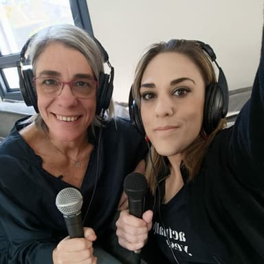 הקשר בין מיניות לבין הופעה מול קהל. שרון גדרון עונה על שאלותיה הנוקבות של רותם בינהיים ומתארת את הקו המשותף לשני תחומי העשייה שלה. והפעם - פרק בלבוש מלא
