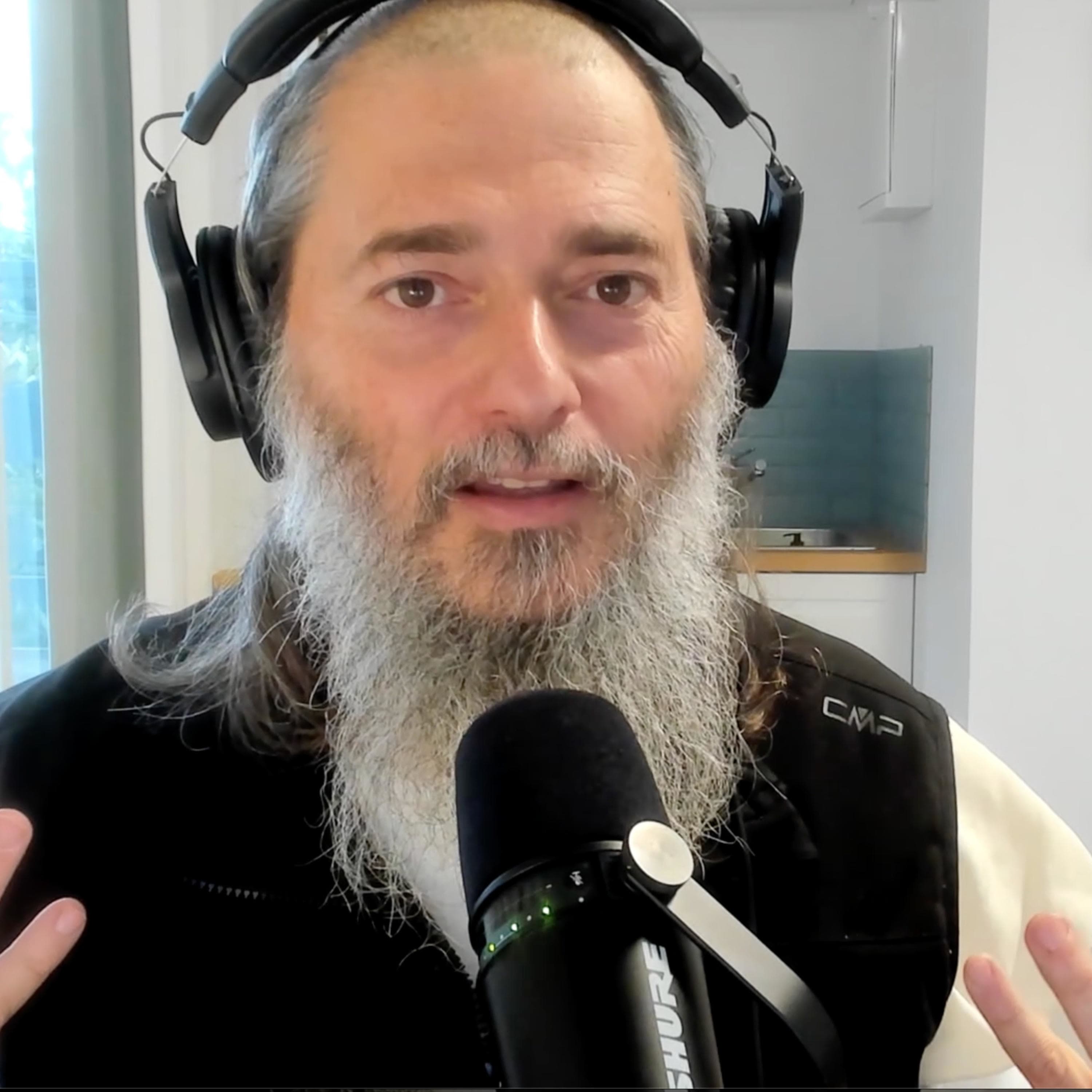 למה אנחנו מרצים או משתלטים בזוגיות? (איך לצאת מהאוטומט ולהחזיר את האהבה) | מועדון לימוד עם רן ובר 250526