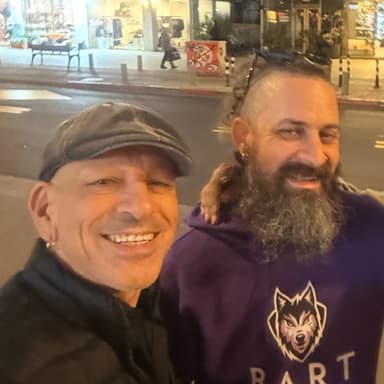 טכנאי הסאונד יונתן יעקבי מתארח בפודקאסט של דורון גיאת