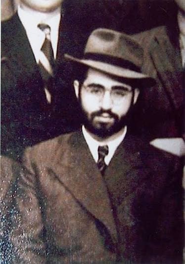 Rav Ovadia Yosef - Restoring the crown of Torah to its original glory (Part 1)